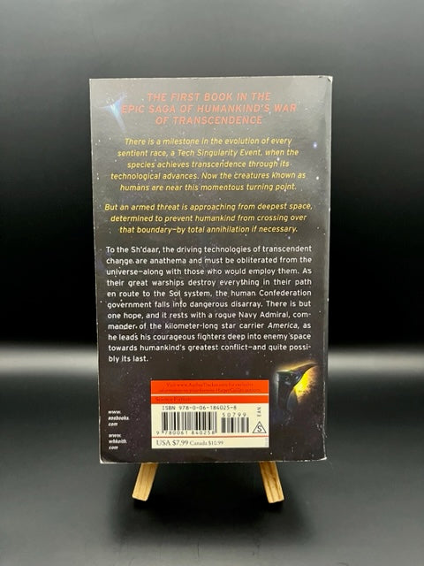 Earth Strike (Star Carrier #1) (1st printing) (2010) - Douglas