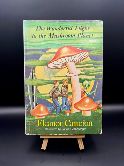 The Wonderful Flight to the Mushroom Planet by Eleanor Cameron