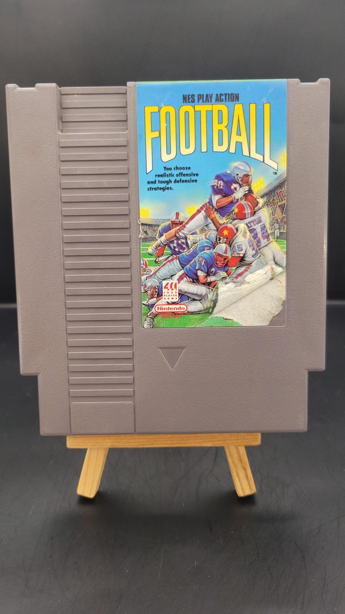 NES Play Action Football (Damaged label)
