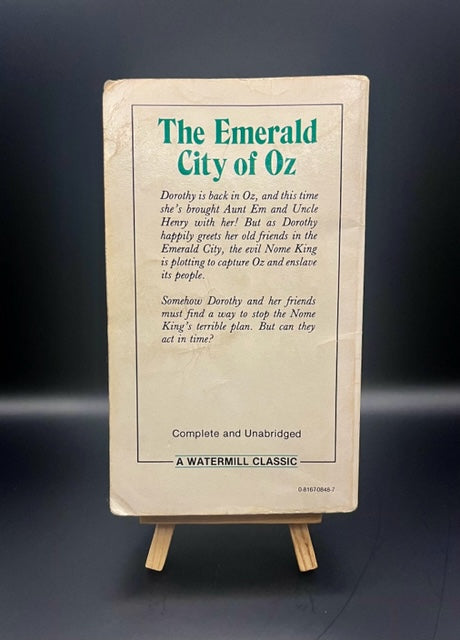 Emerald City of Oz (Wizard of Oz #6) (1987) - Baum