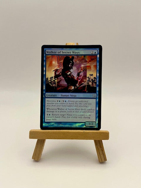 Magic the Gathering Betrayers of Kamigawa Walker of Secret Ways #60 FOIL