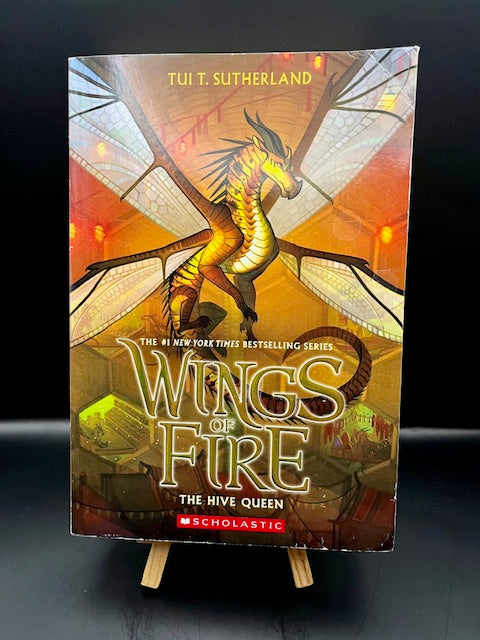 Hive Queen (Wings of Fire #12) - Sutherland