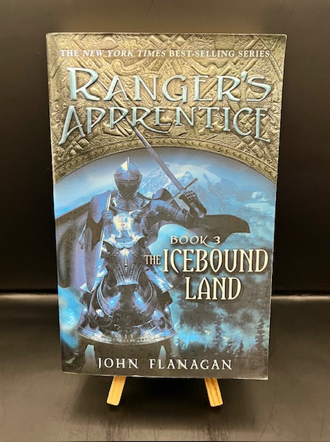 The Icebound Land: Ranger's Apprentice Book 3 (2008)