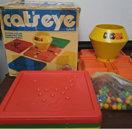Cat's Eye Game (1978)