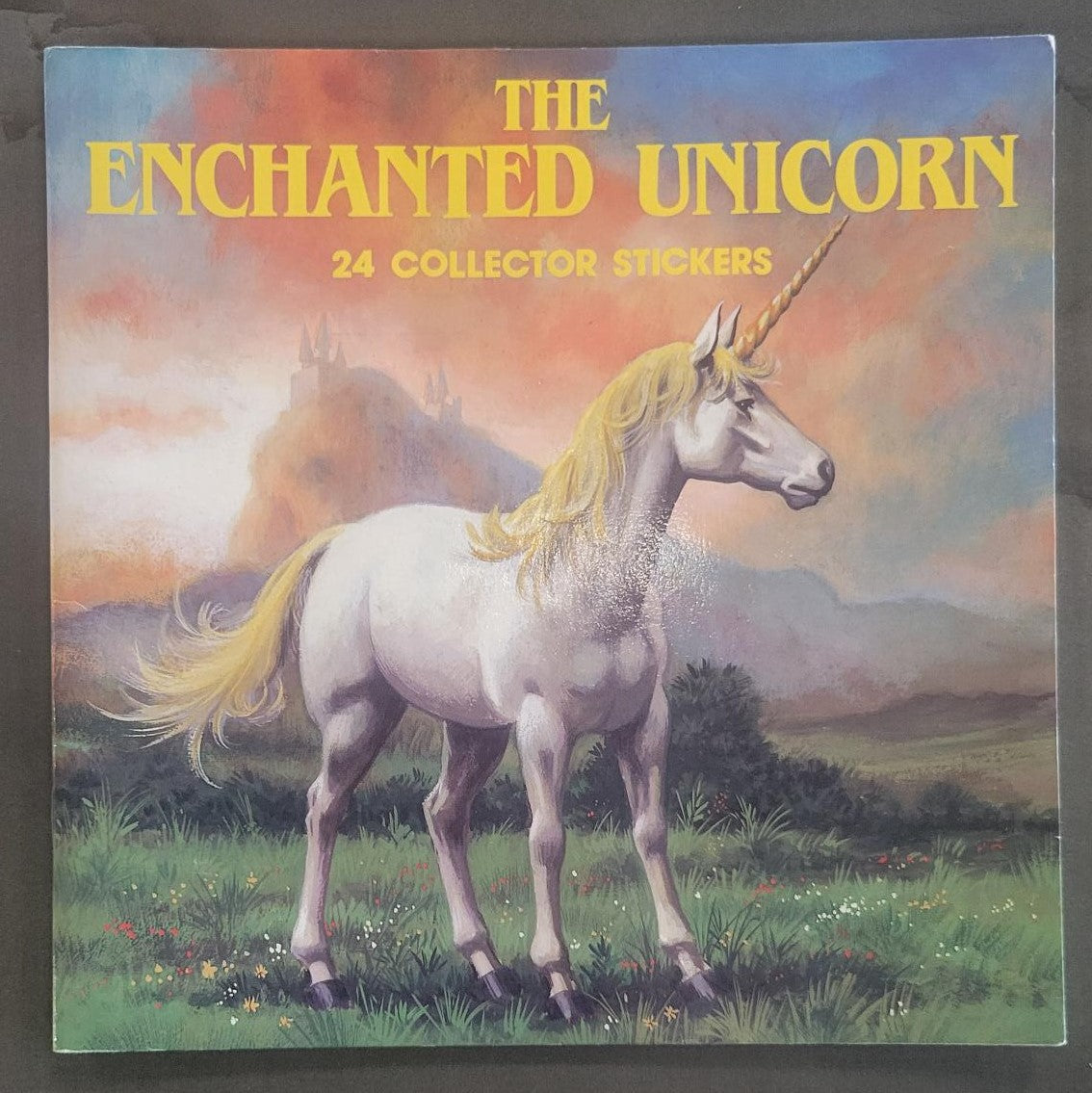 Enchanted Unicorn - Smith, Kathie (1987) (No Stickers)